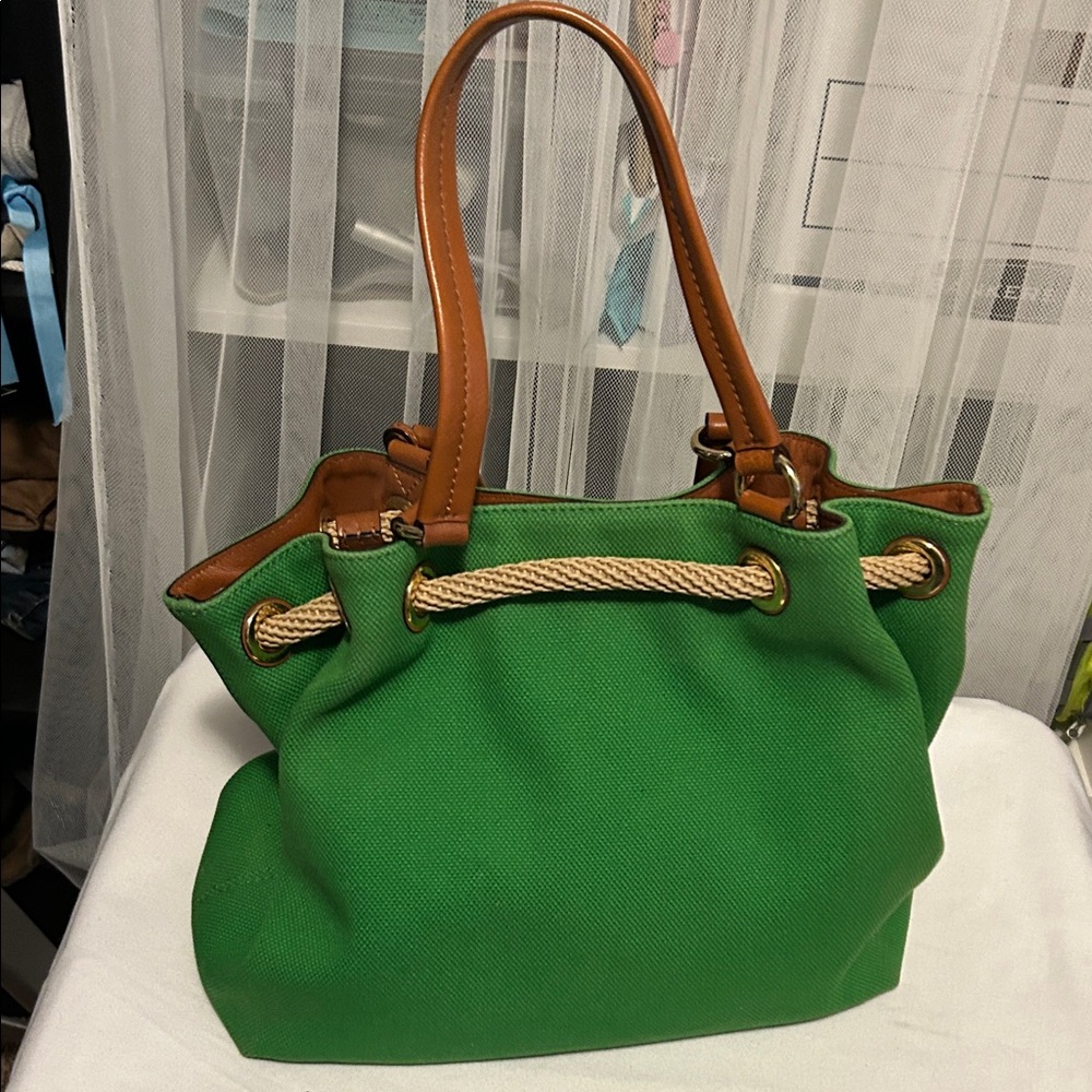 New Michael Kors Green Tote Bag with Tan Accents - Picture 3 of 8